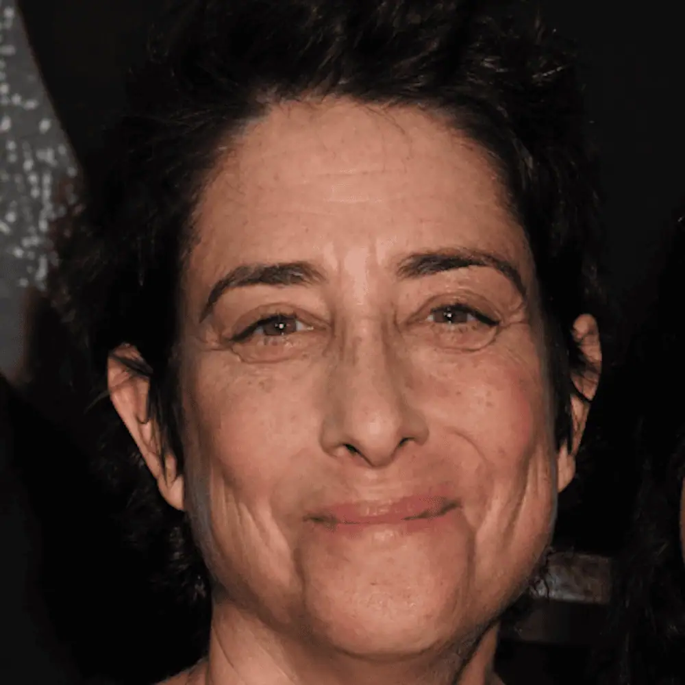 Carolyn Strauss